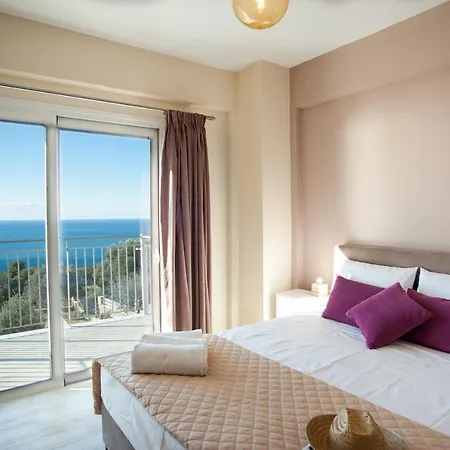 Koroni Villa Plateies