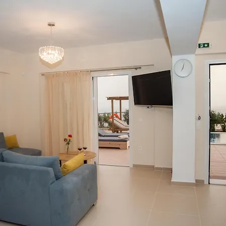 Villa Koroni Plateies